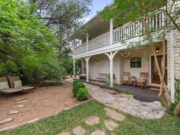 307 E Nautilus Ave , Lakeway, TX 78738