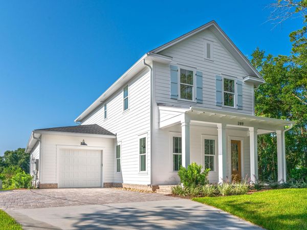 289 E Glen Avenue, Valparaiso, FL 32580