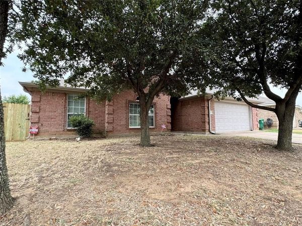 201 Mckamy Boulevard, Denton, TX 76207