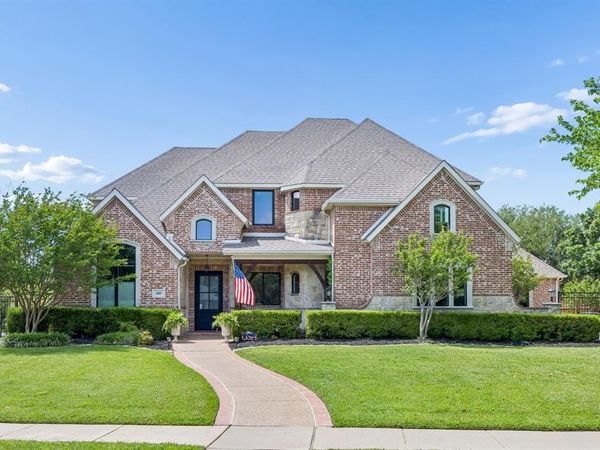 300 Foxborough Lane, Southlake, TX 76092