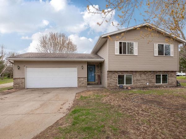 1070 109th Street NW, Rice, MN 56367