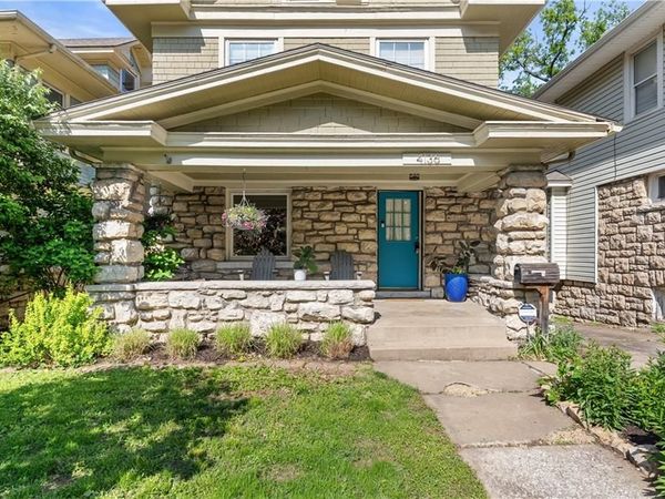 4136 CHARLOTTE Street, Kansas City, MO 64110