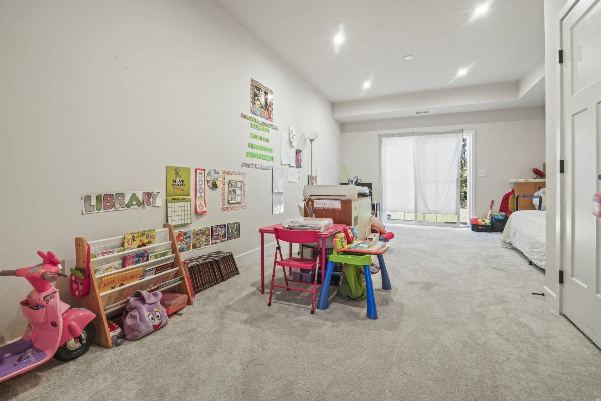 124 Galil Dr.  Photo 20