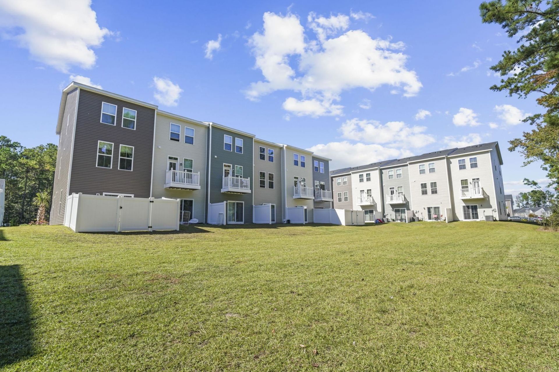 124 Galil Dr.  Photo 34