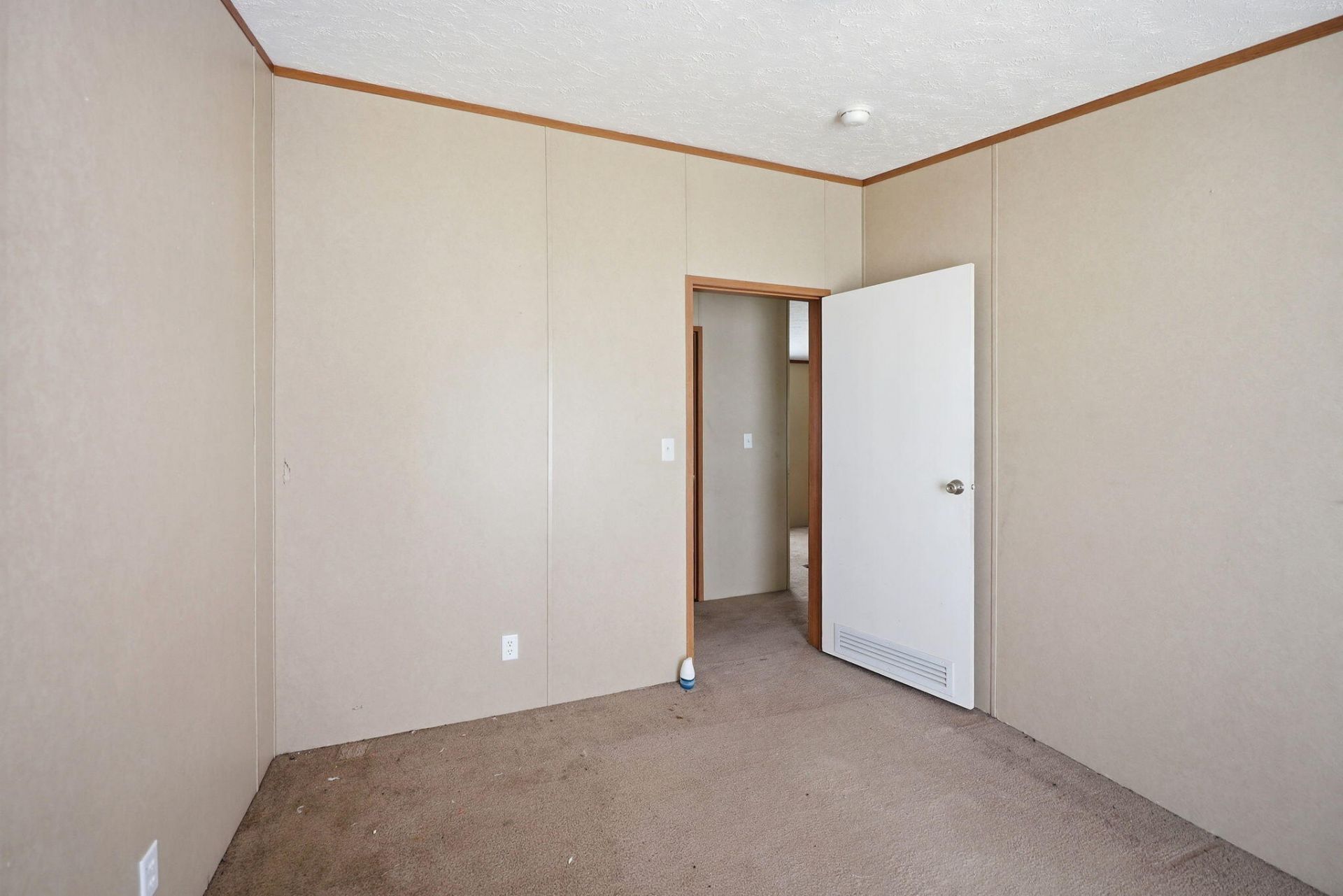 124 Roverbend Road Photo 20