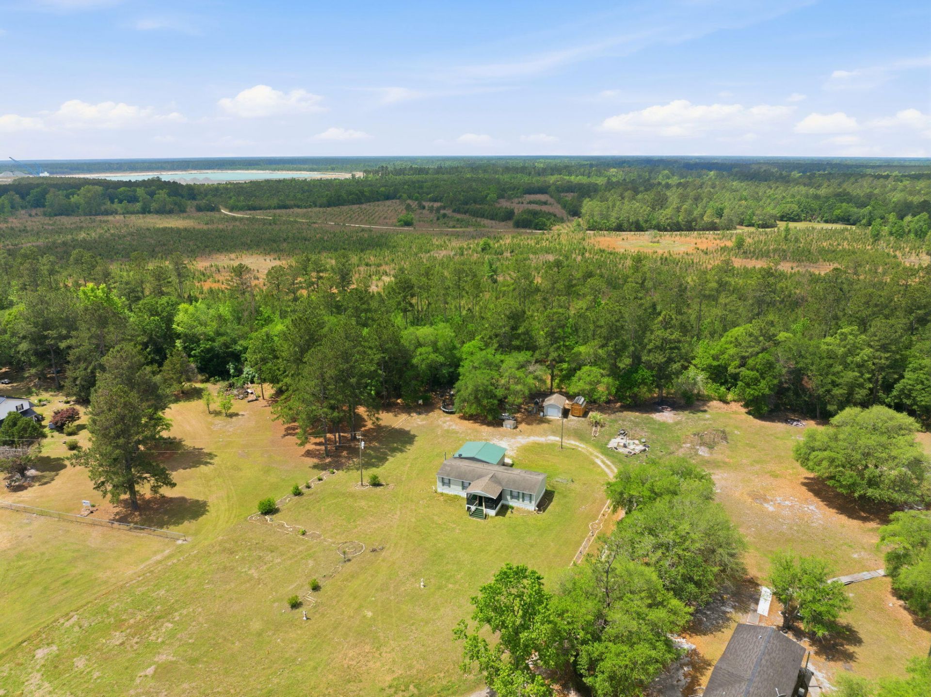 124 Roverbend Road Photo 45