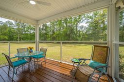 326 Turner Lane photo 4