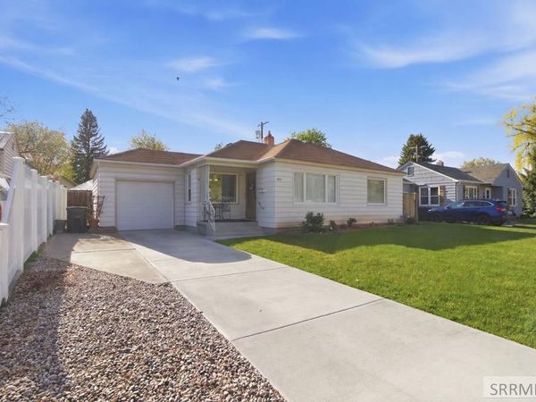853 Crestmont Avenue, IDAHO FALLS, ID 83402