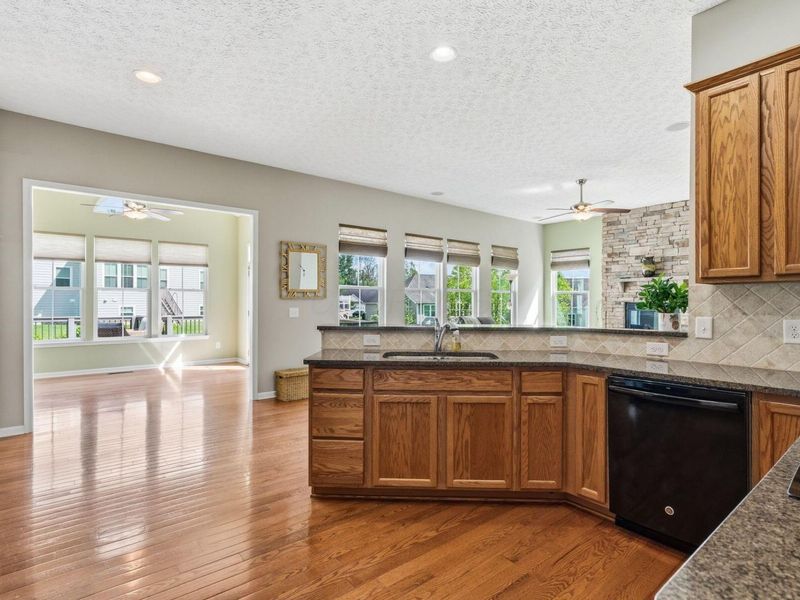 6372 Tournament Drive, Westerville, OH 43082 Photo 13
