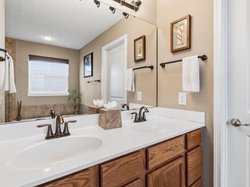 6372 Tournament Drive, Westerville, OH 43082 Photo 22