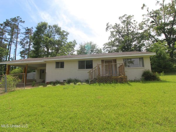 401 Wilson Street, Vaiden, MS 39176