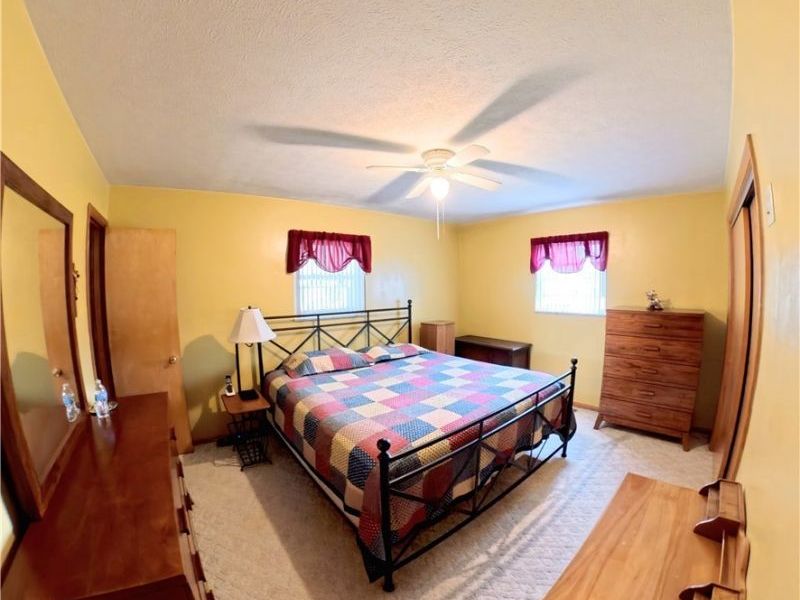 708 Circle Drive , Belpre, OH 45714 Photo 15