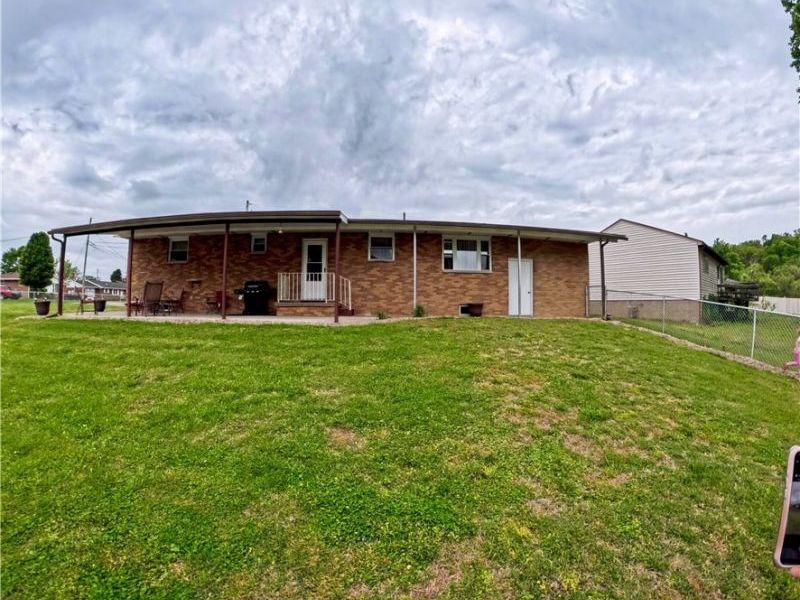 708 Circle Drive , Belpre, OH 45714 Photo 7