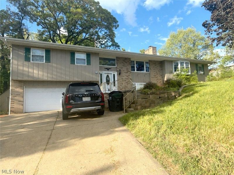 83 Watson Lane , Belpre, OH 45714 Photo 1