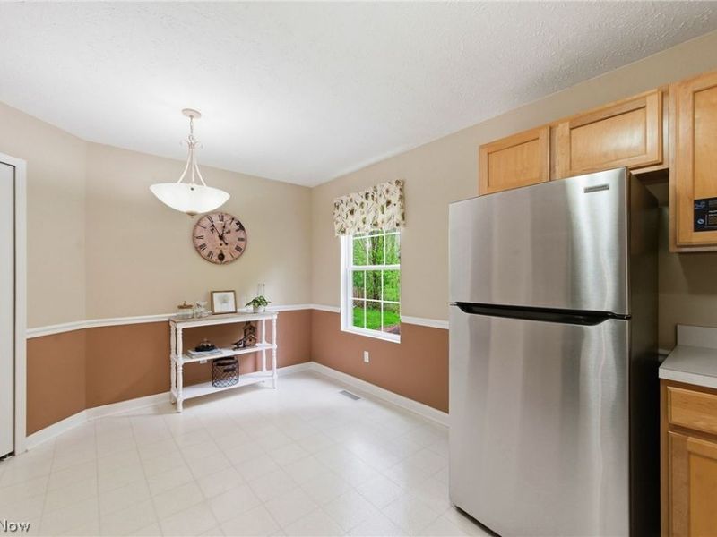 33817 Honeysuckle Lane , North Ridgeville, OH 44039 Photo 10