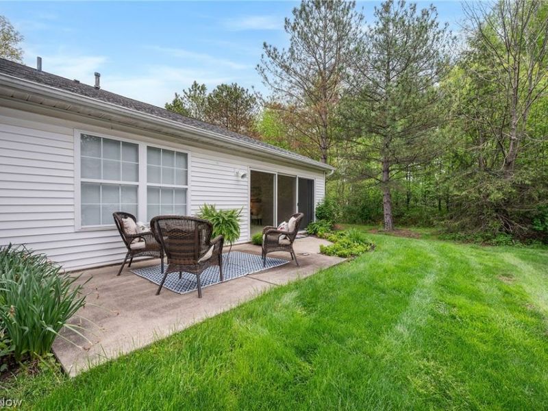 33817 Honeysuckle Lane , North Ridgeville, OH 44039 Photo 38