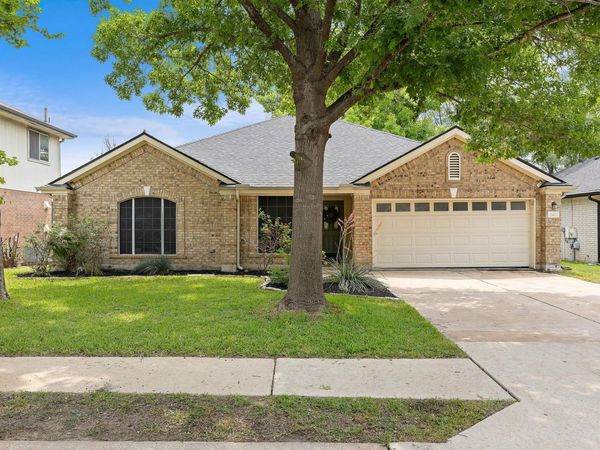 2422 Agarita TRL , Round Rock, TX 78665