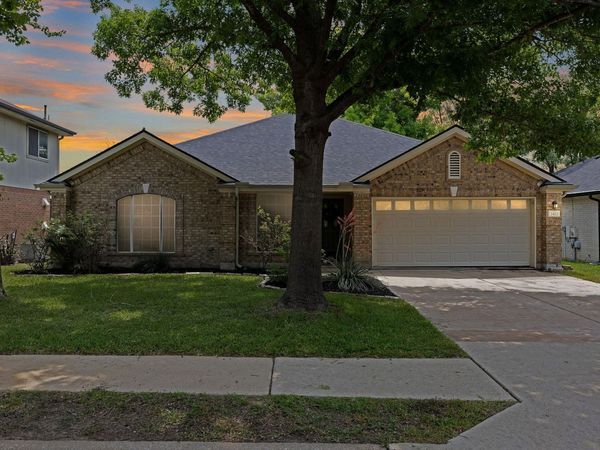 2422 Agarita TRL, Round Rock, TX 78665
