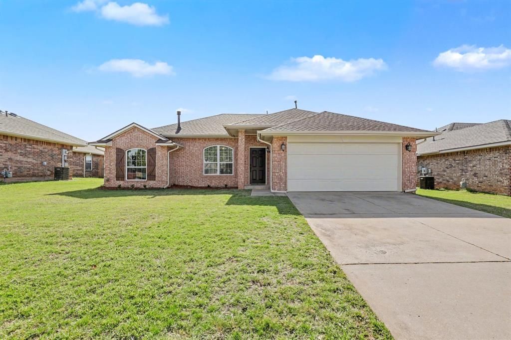 8129 Azurewood Drive, Oklahoma City, OK 73135 Main Photo