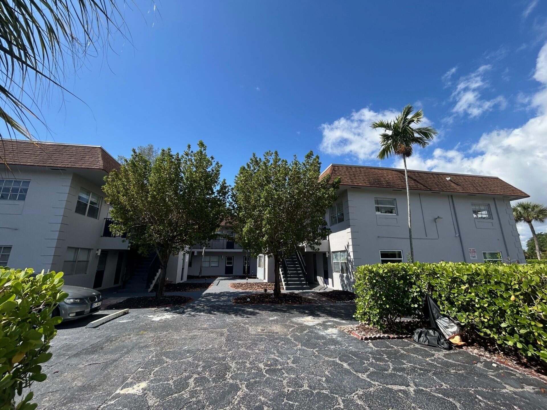 260 NW 19th Street, Unit 27, Boca Raton, FL 33432 Photo