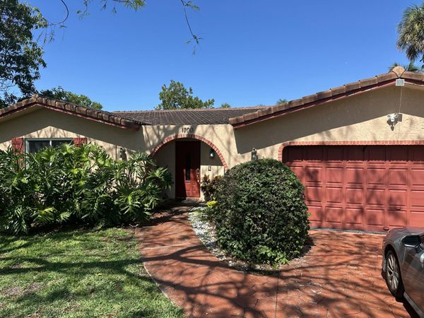 1700 NW 84th Drive, Coral Springs, FL 33071