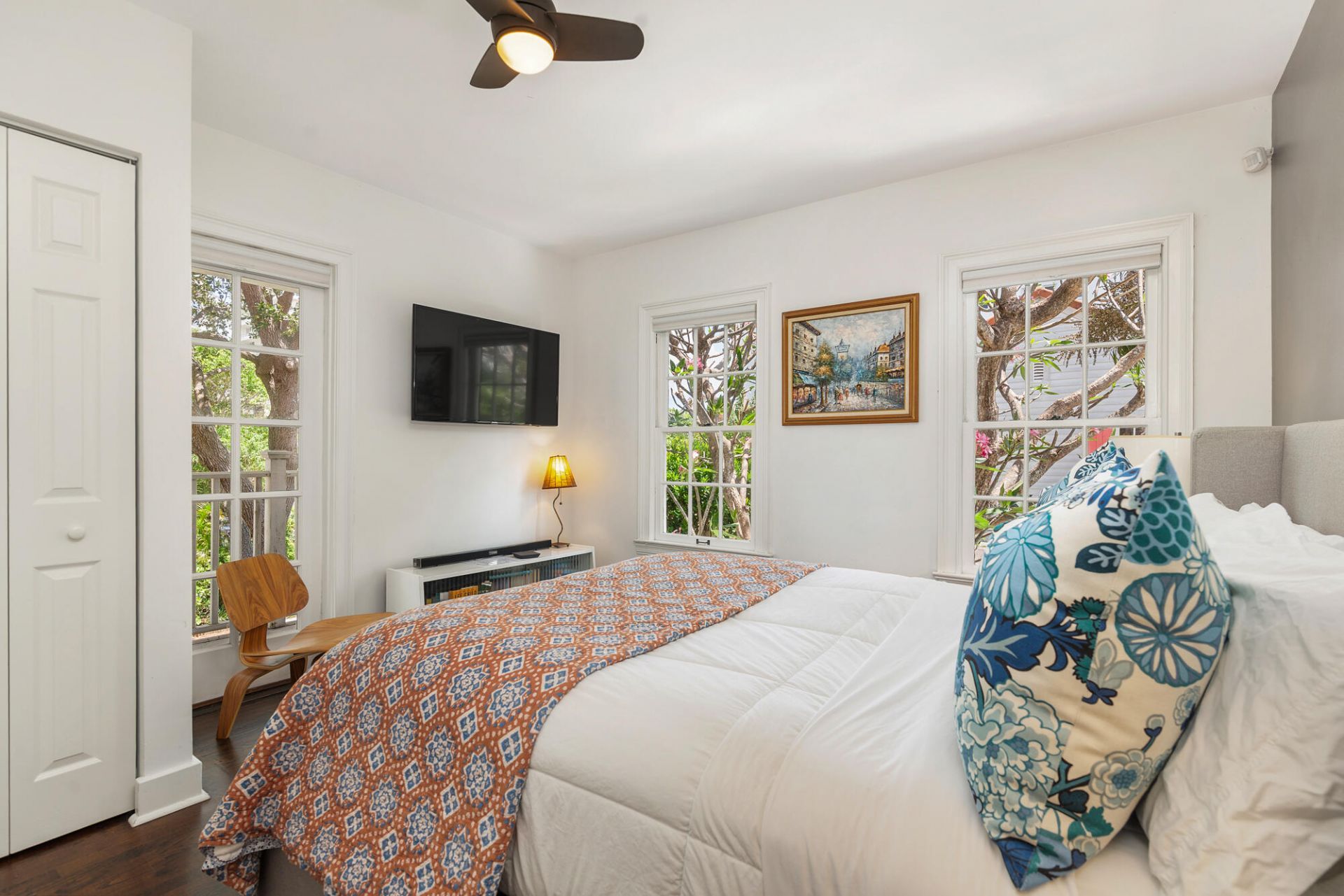 294 Queens Court, West Palm Beach, FL 33401 Photo