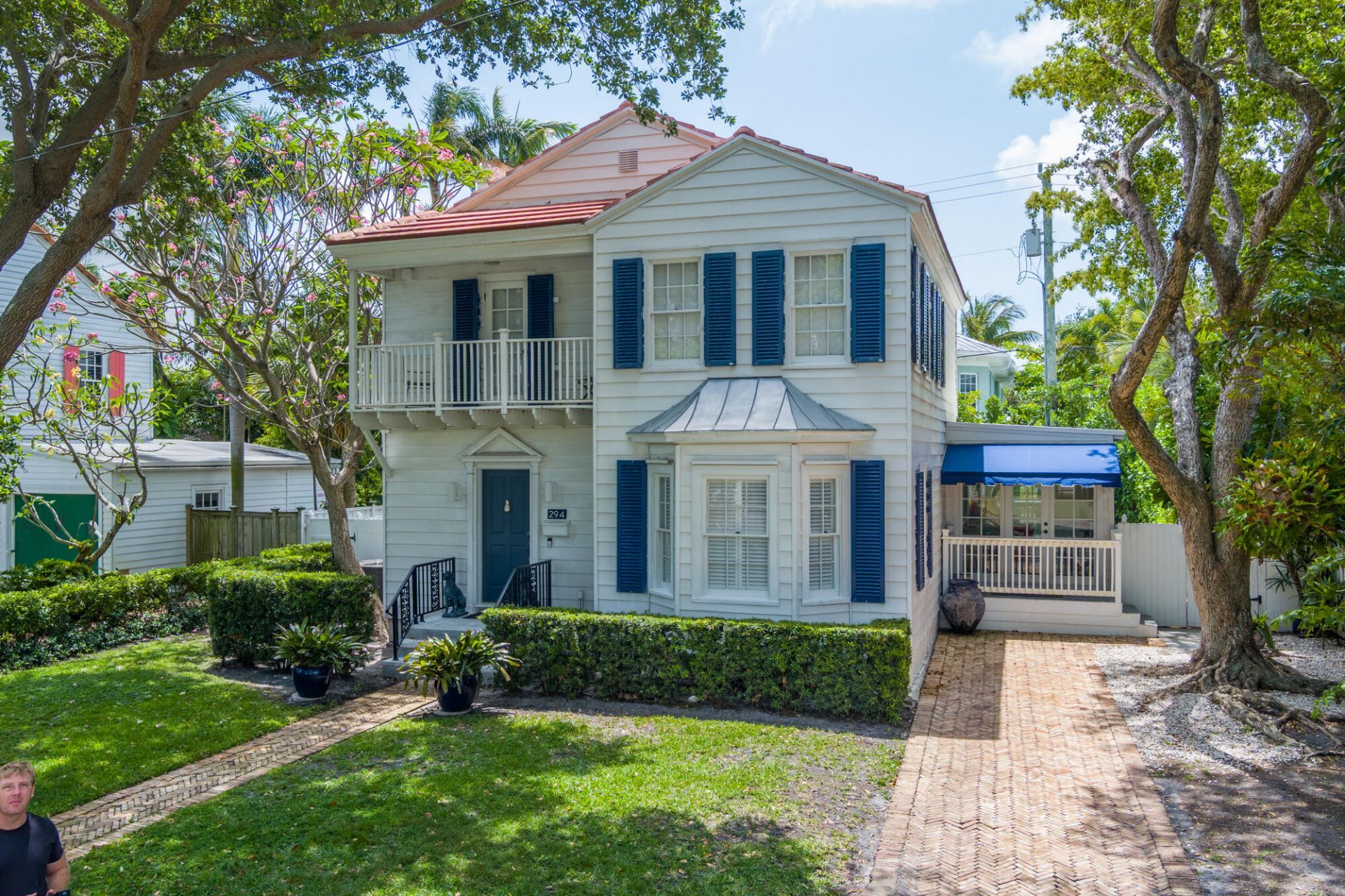 294 Queens Court, West Palm Beach, FL 33401 Photo