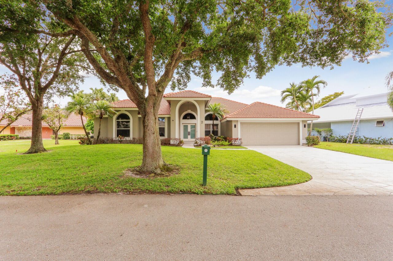 2 Old Fence Road, Palm Beach Gardens, FL 33418 Photo