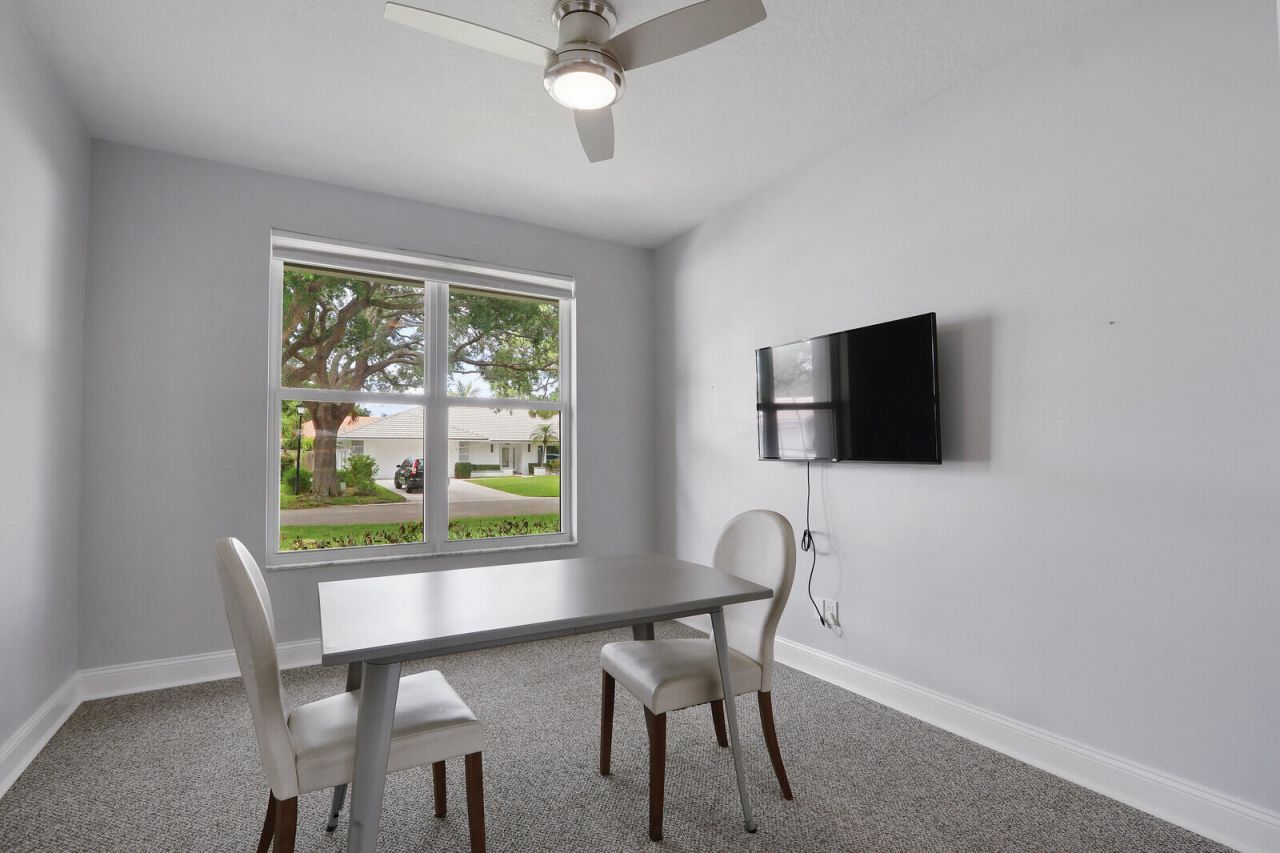 2 Old Fence Road, Palm Beach Gardens, FL 33418 Photo
