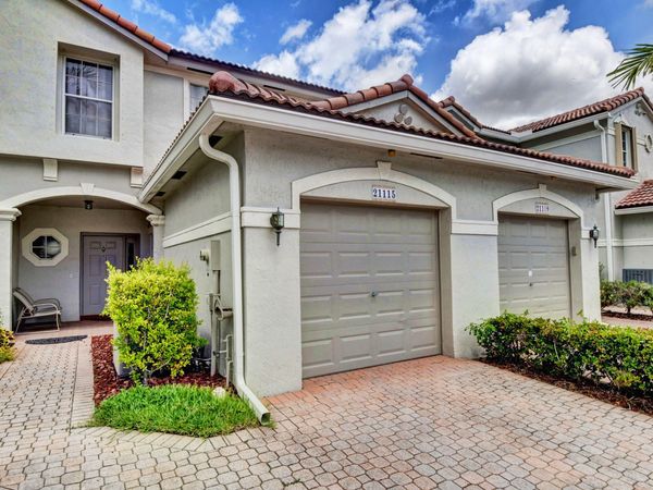 21115 Via Eden, Boca Raton, FL 33433