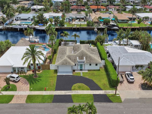 320 SE 5th Avenue, Pompano Beach, FL 33060