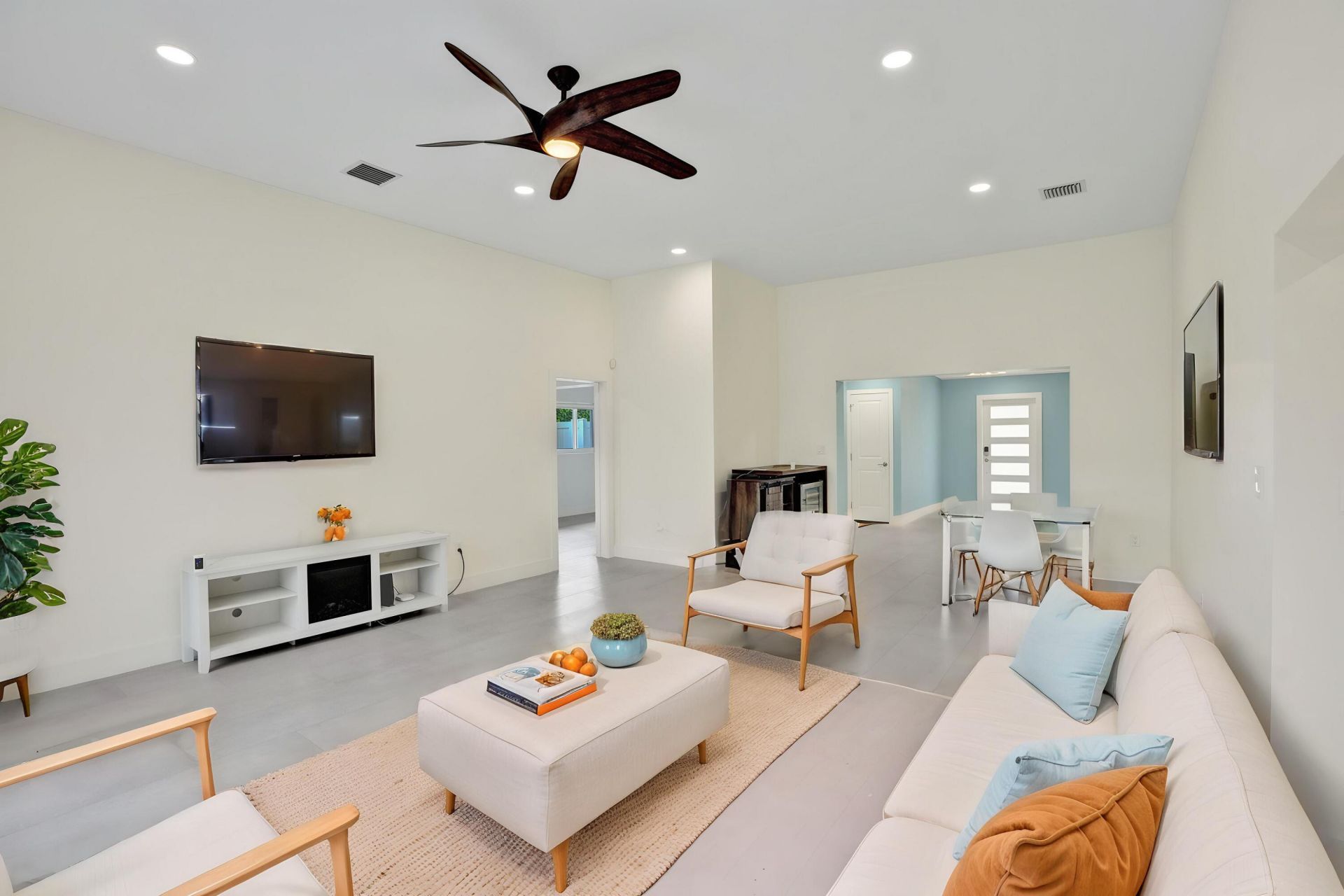 320 SE 5th Avenue, Pompano Beach, FL 33060 Photo