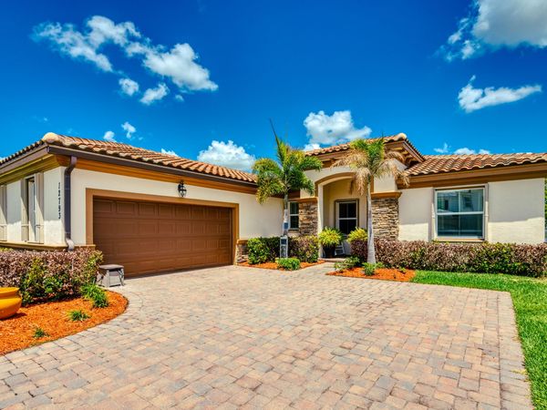 12793 NW Copper Creek Drive, Port St. Lucie, FL 34987