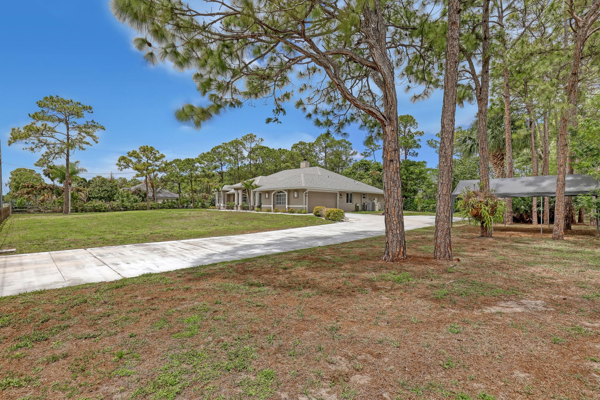 17271 N 88th Rd Road N, The Acreage, FL 33470 Photo
