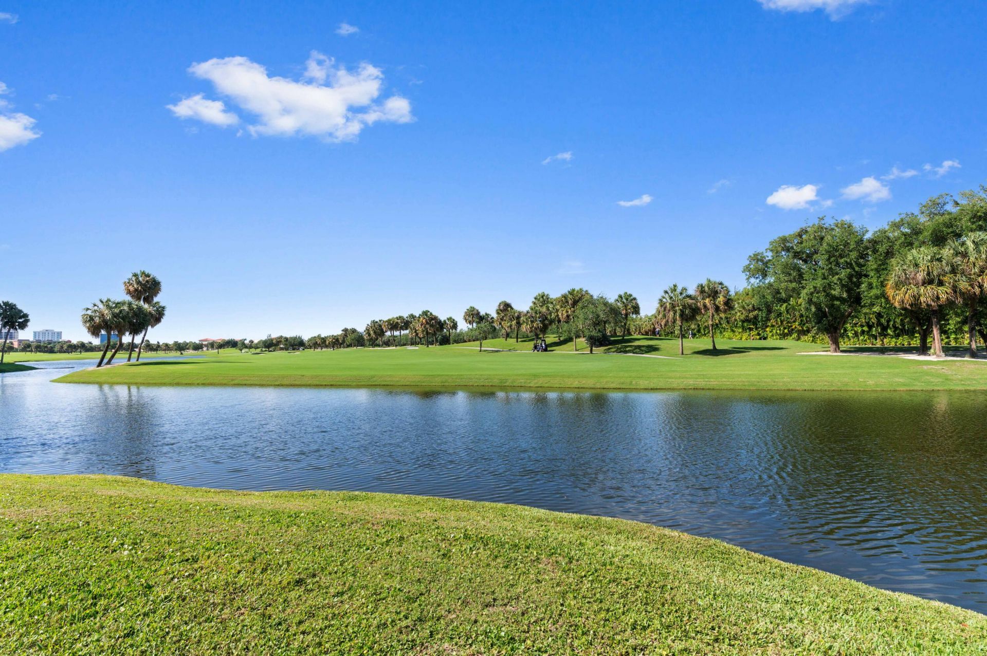 2435 Presidential Way, Unit H, West Palm Beach, FL 33401 Photo