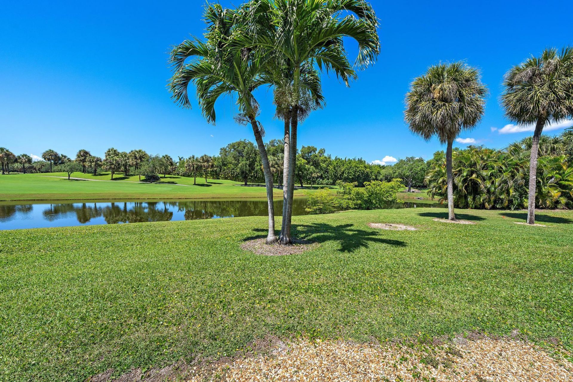 2435 Presidential Way, Unit H, West Palm Beach, FL 33401 Photo