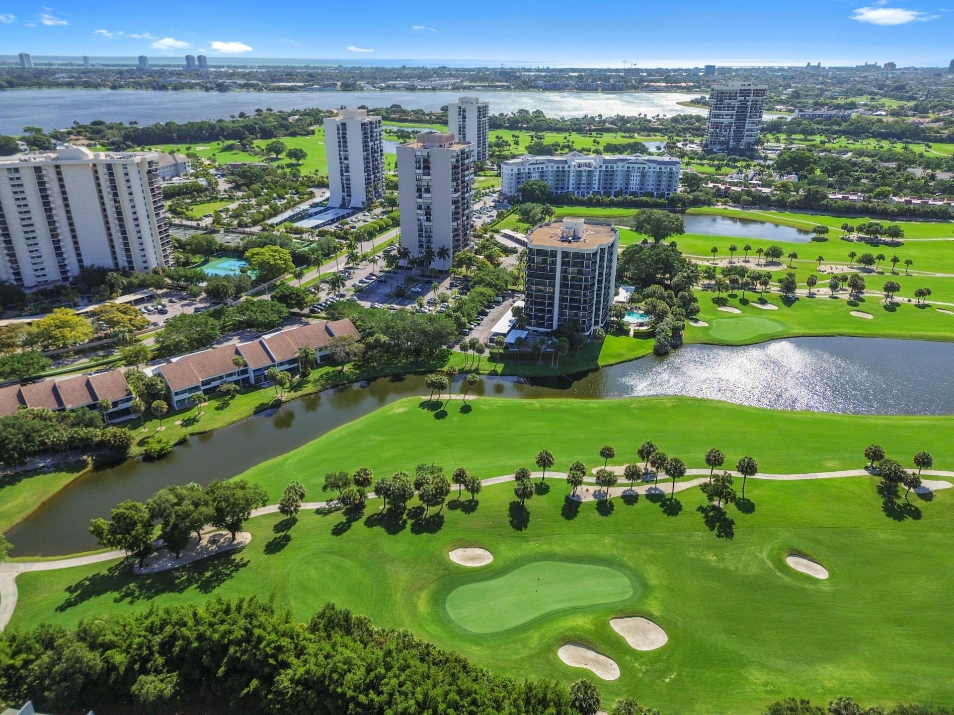 2435 Presidential Way, Unit H, West Palm Beach, FL 33401 Photo