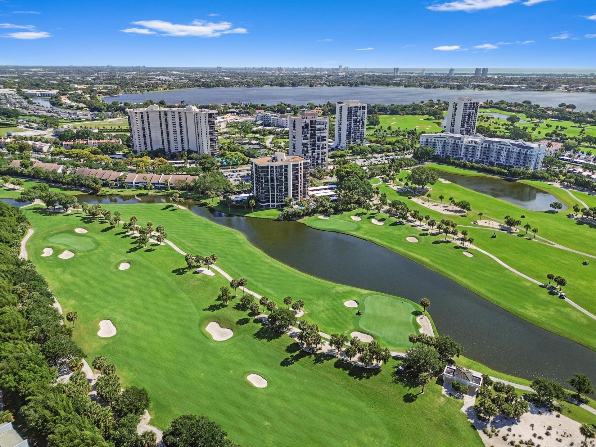 2435 Presidential Way, Unit H, West Palm Beach, FL 33401 Photo
