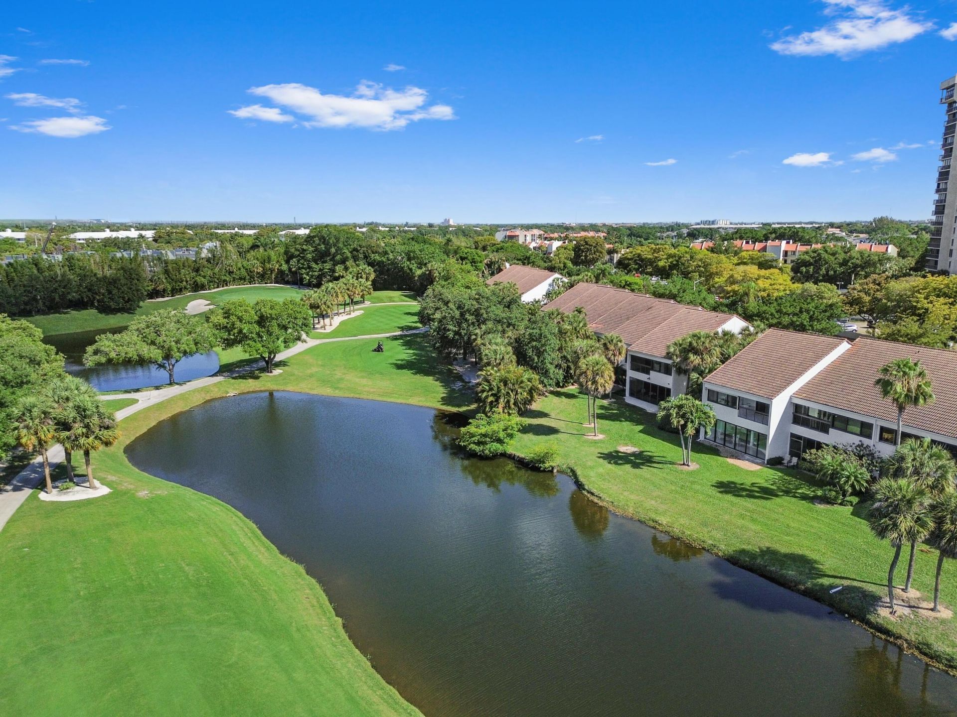 2435 Presidential Way, Unit H, West Palm Beach, FL 33401 Photo
