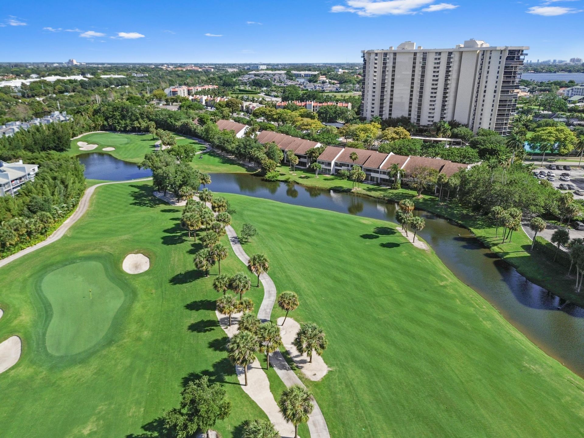 2435 Presidential Way, Unit H, West Palm Beach, FL 33401 Photo