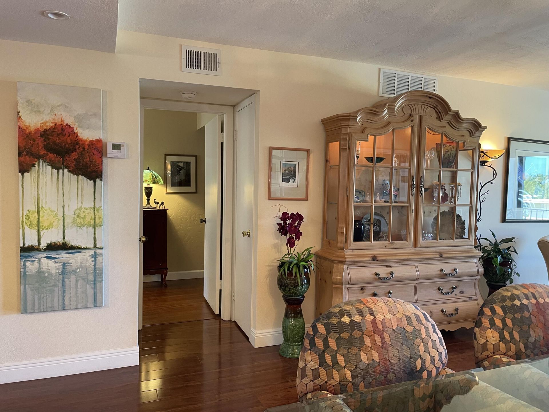 4629 Poinciana Street, Unit 317, Lauderdale by the Sea, FL 33308 Photo