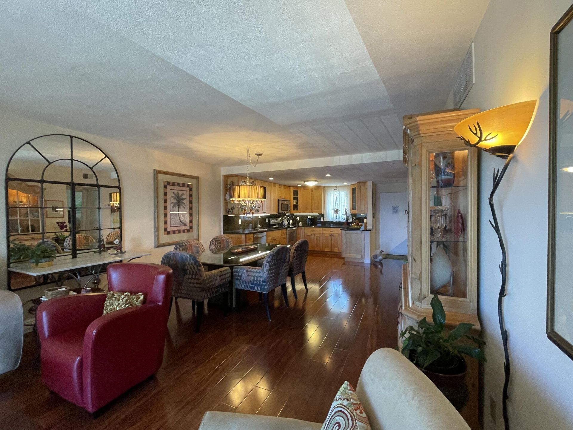 4629 Poinciana Street, Unit 317, Lauderdale by the Sea, FL 33308 Photo