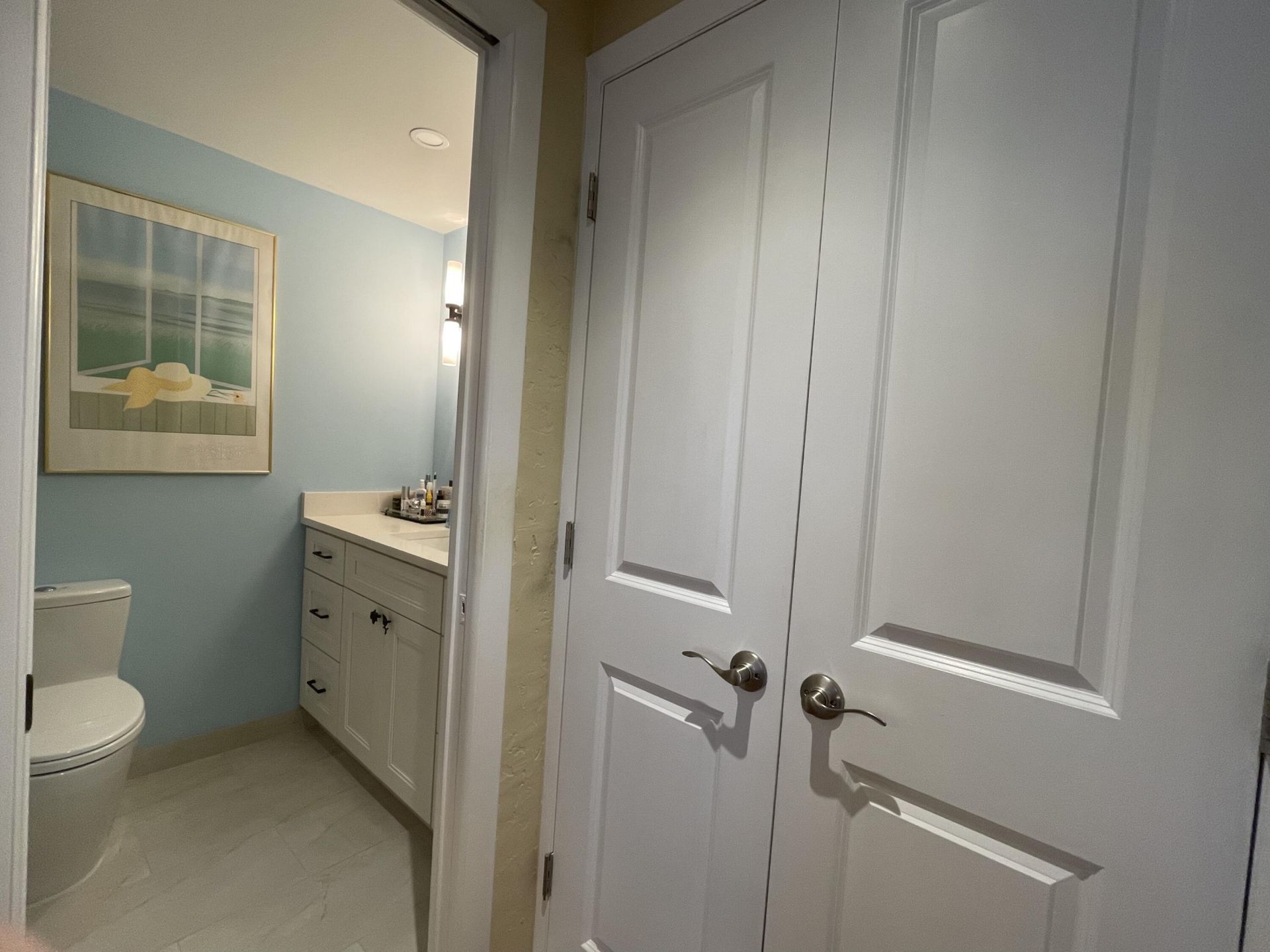 4629 Poinciana Street, Unit 317, Lauderdale by the Sea, FL 33308 Photo