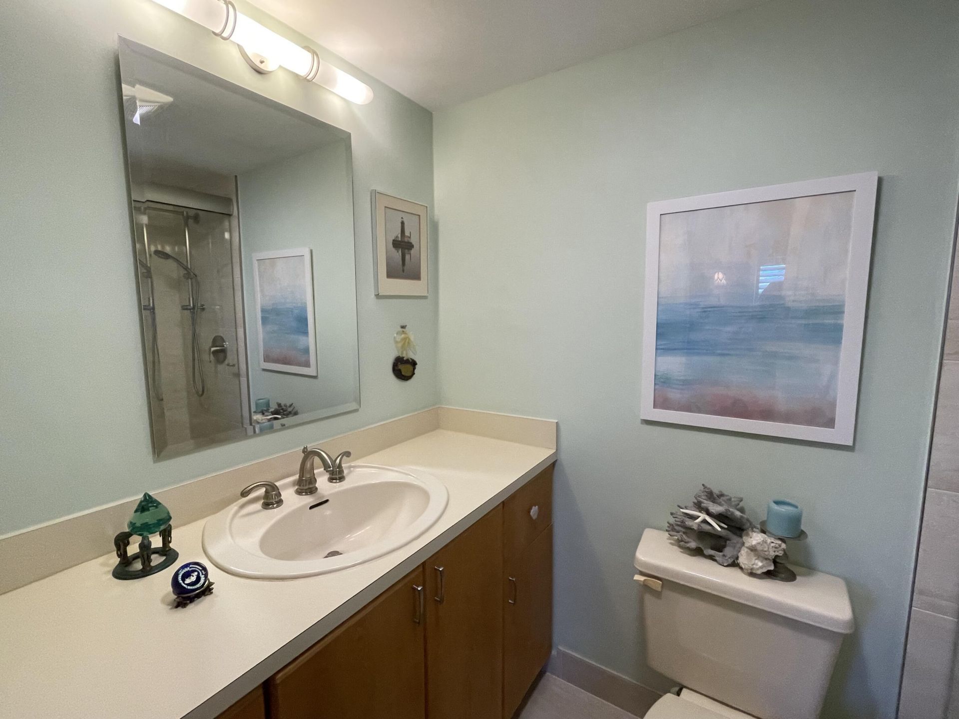 4629 Poinciana Street, Unit 317, Lauderdale by the Sea, FL 33308 Photo