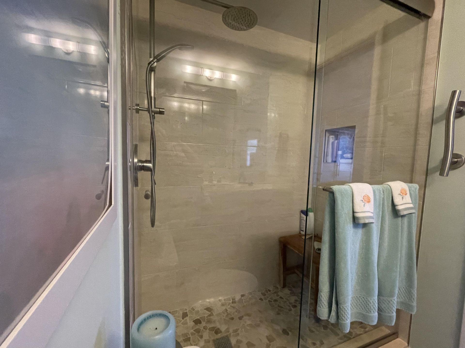 4629 Poinciana Street, Unit 317, Lauderdale by the Sea, FL 33308 Photo