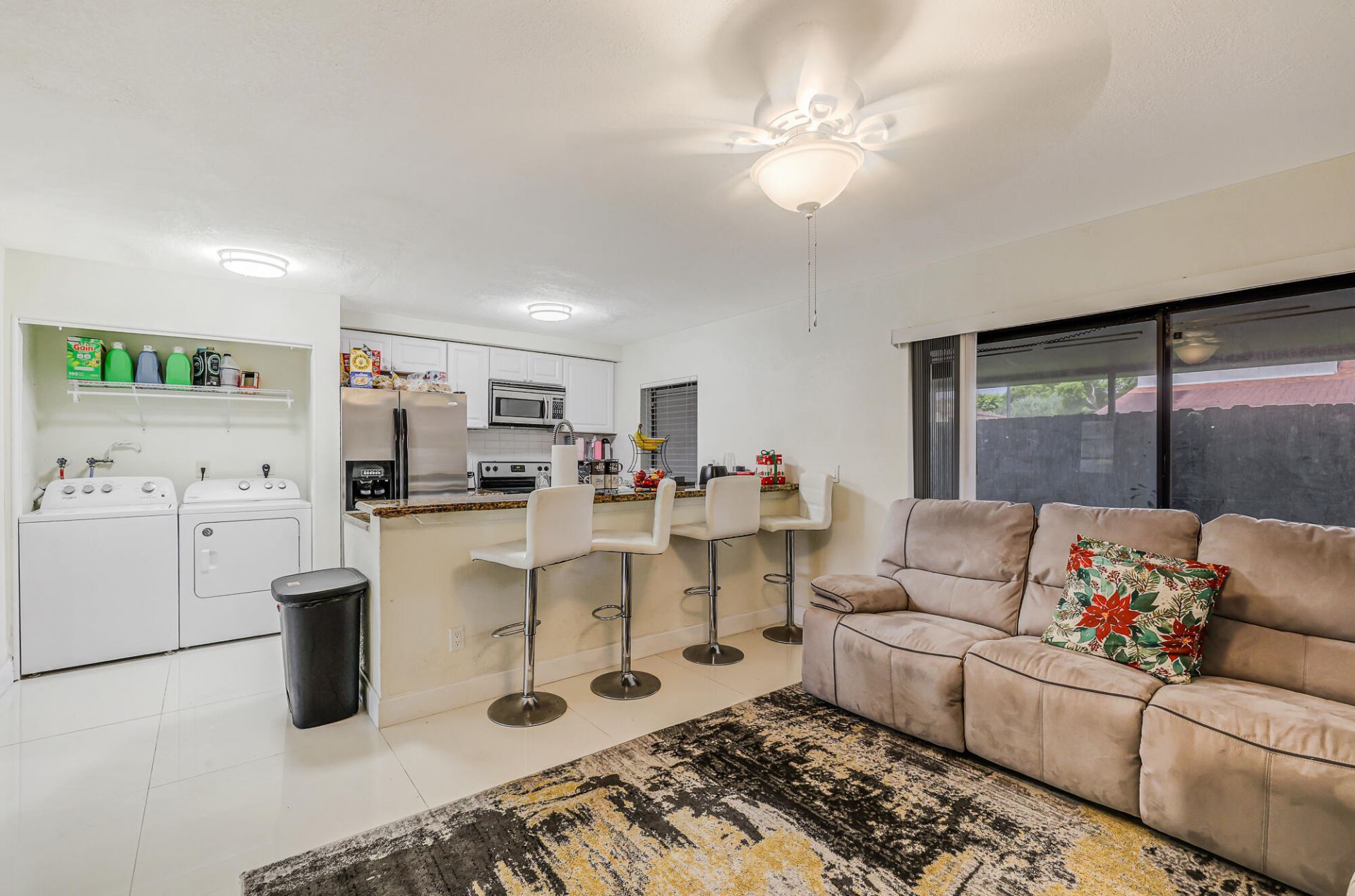 4003 W Woodscape Drive, Unit 2-k, Miramar, FL 33023 Photo