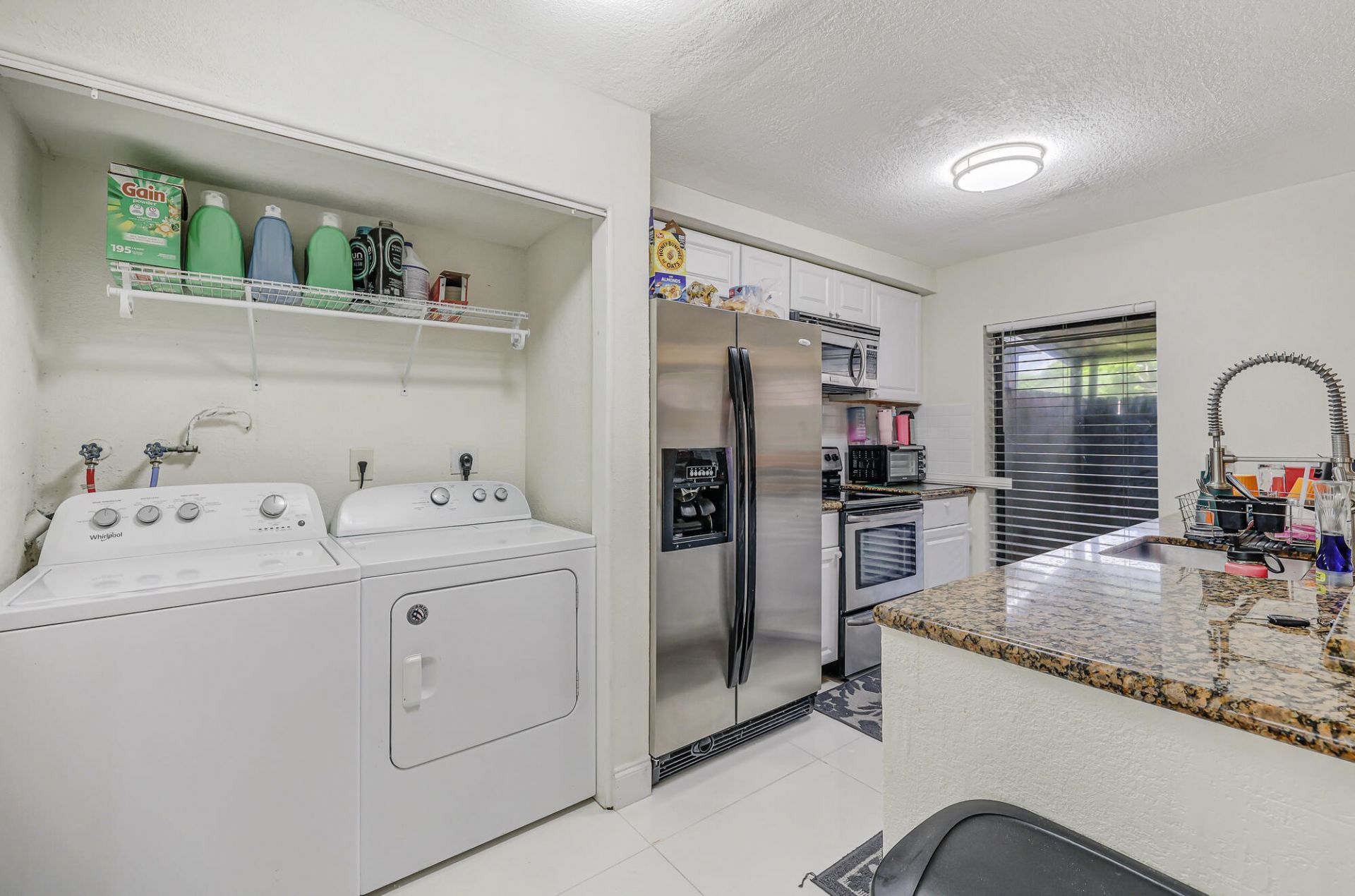 4003 W Woodscape Drive, Unit 2-k, Miramar, FL 33023 Photo