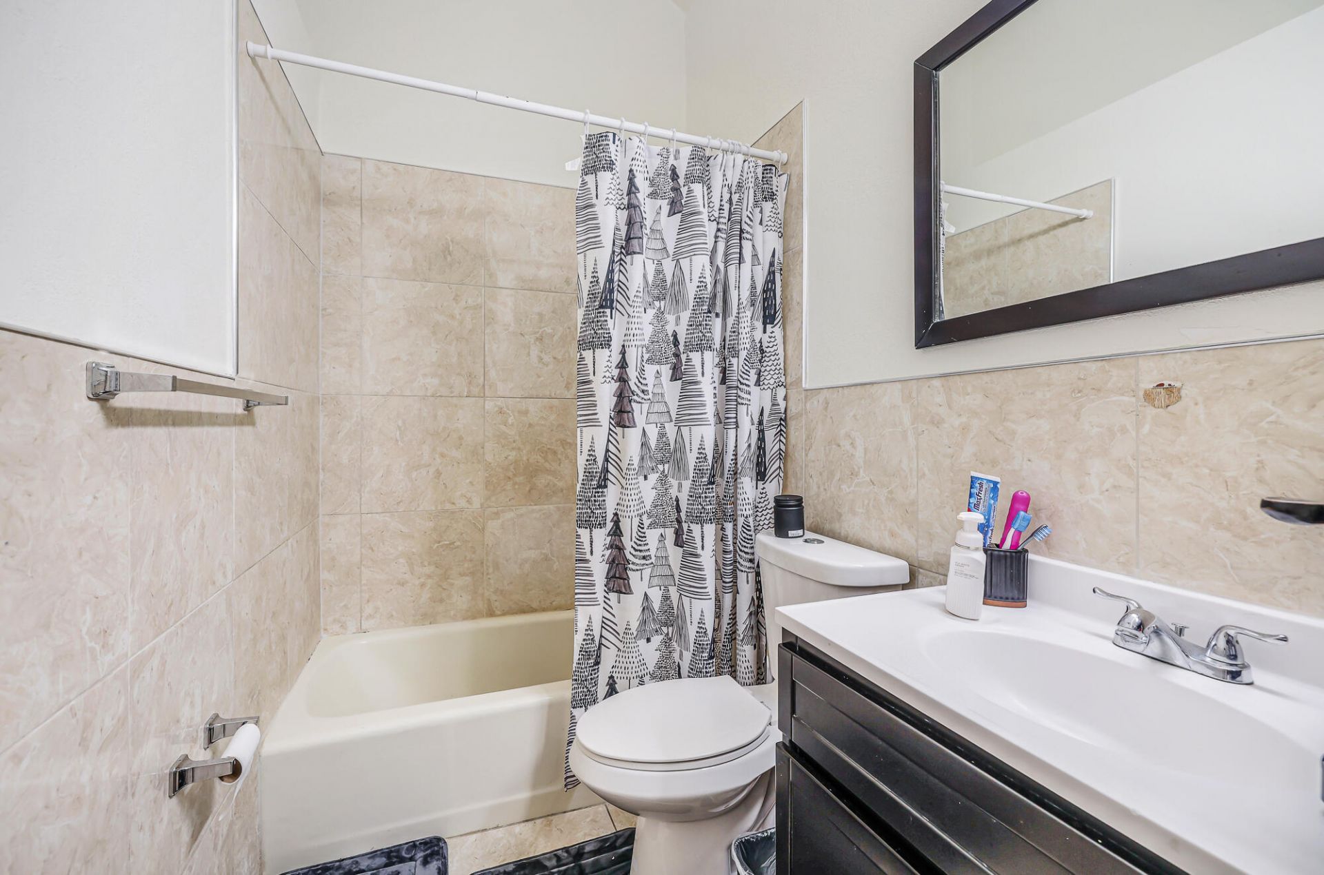 4003 W Woodscape Drive, Unit 2-k, Miramar, FL 33023 Photo