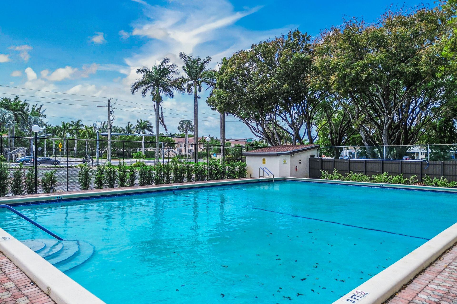 4003 W Woodscape Drive, Unit 2-k, Miramar, FL 33023 Photo