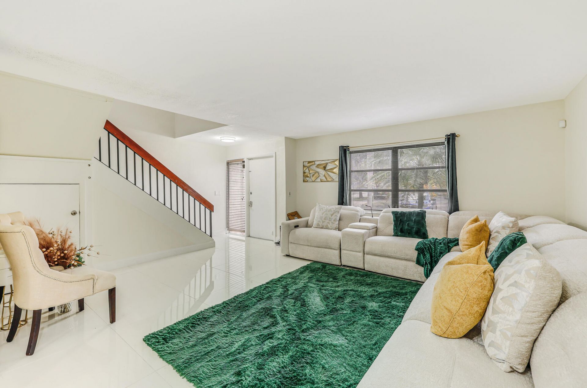 4003 W Woodscape Drive, Unit 2-k, Miramar, FL 33023 Photo